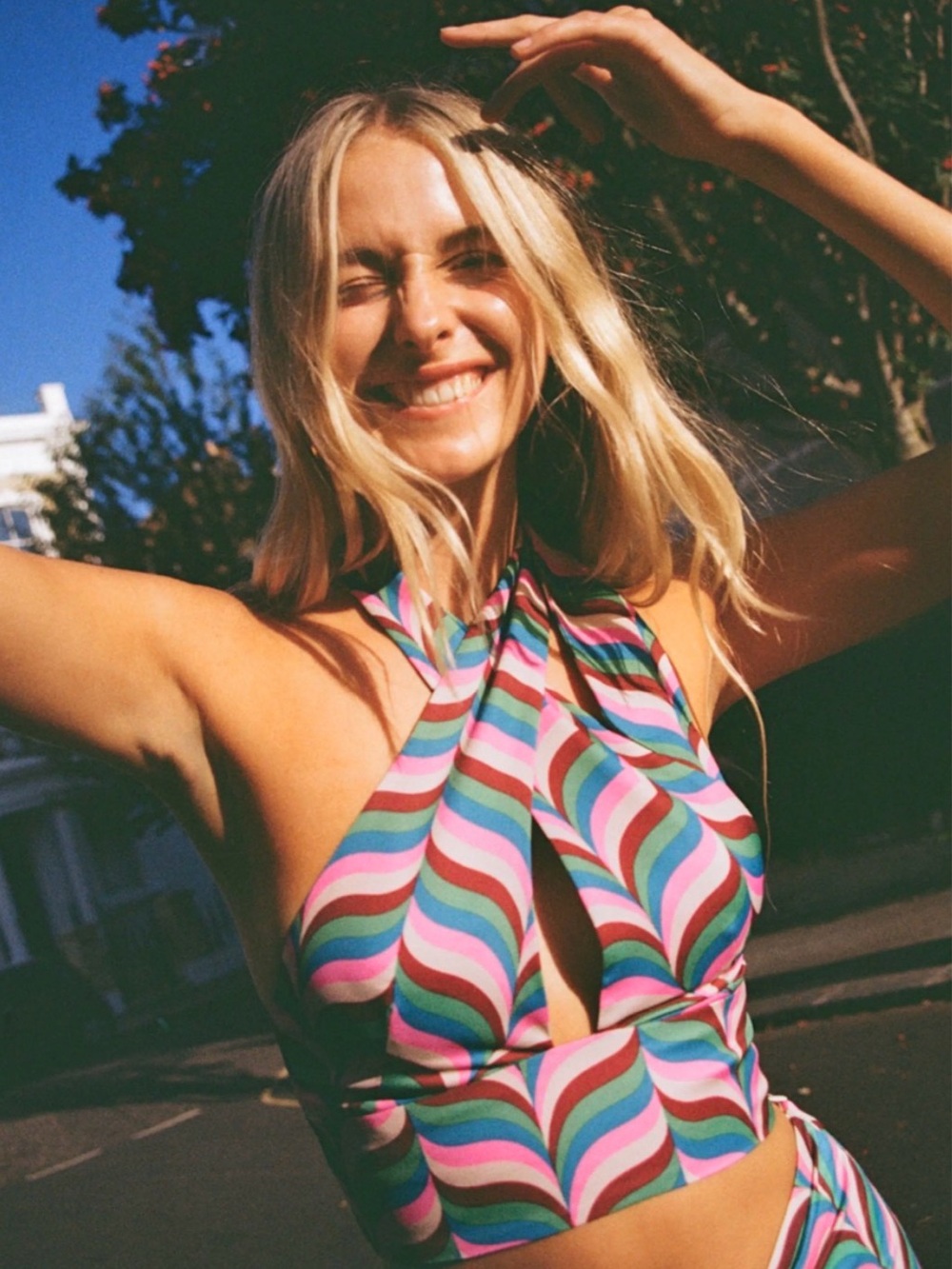 Zara Multicolor Wavy Halter Crop Top